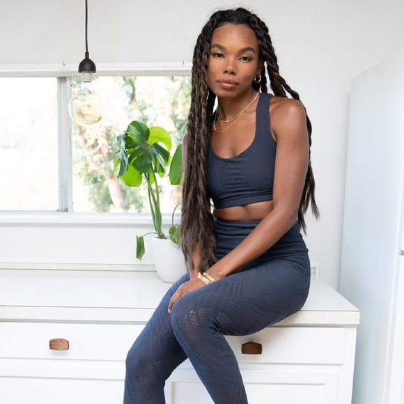 Onzie - Selenite Midi Leggings & Mudra Bra - Concord Selenite - L - Picture 10 of 10